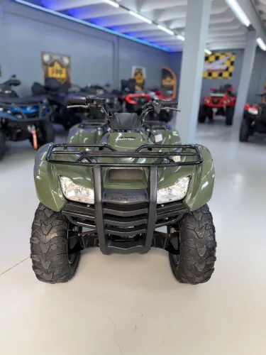 Quadriciclo Honda fourtrax 4x4 420cc