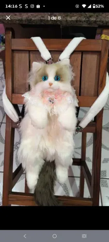 Mochila de gatinha pelúcia