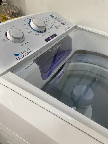 Máquina de Lavar Electrolux LAC11 10,5kg ? Seminova