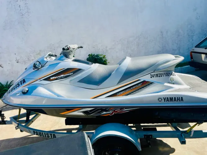 Jetski Yamaha VXR 1.8 HO Aspirado Top econômico - Excelente cuidado
