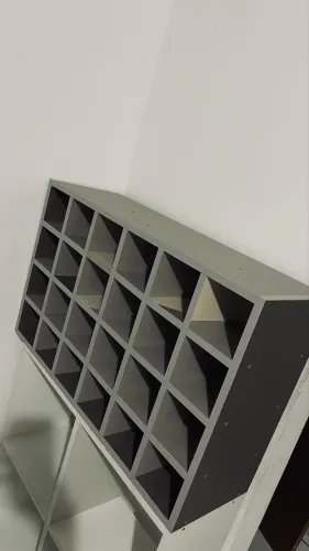 Vendo um nicho novo com 24 lugares