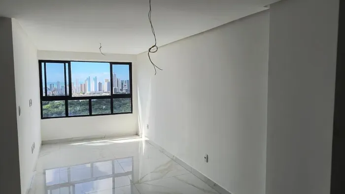 VENDO COBERTURA NO BAIRRO DOS ESTADOS COM VISTA PARA O MAR