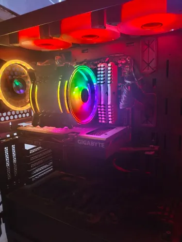 Pc gamer Ryzen 5+ RTX 3060 12G