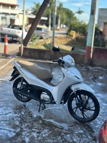 Honda biz 125 ex sem nenhum arranhão! Watts *