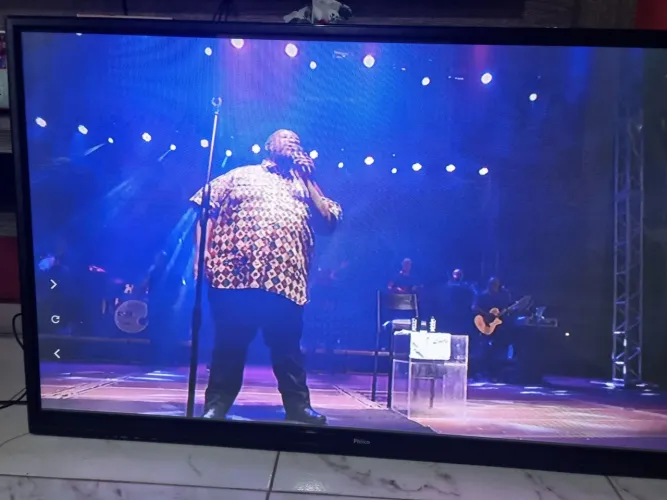 Vendo TV Philco 55 pol