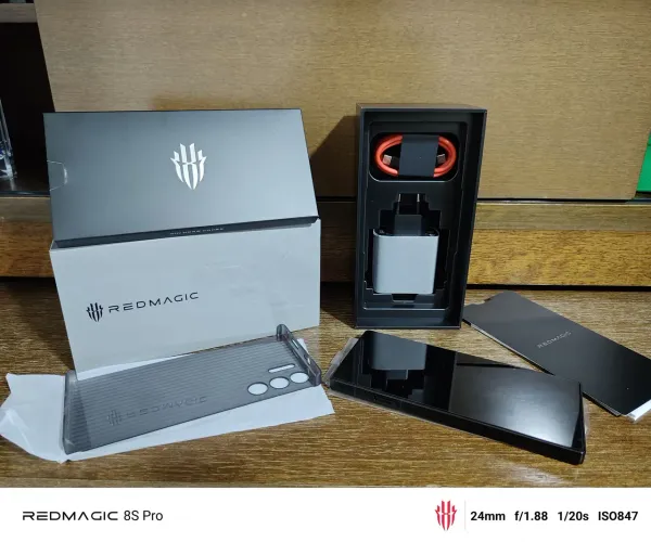 RED MAGIC 10 PRO .