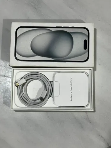 Cell iphone 15