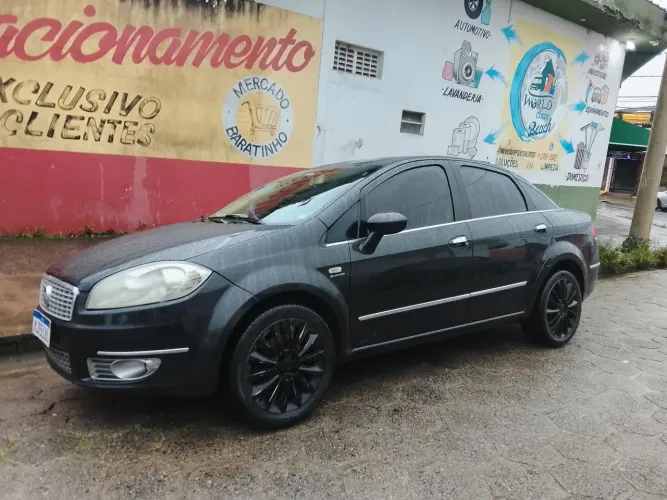 Fiat Linea Absolute 1.9/1.8 Flex Dualogic 4P 2012