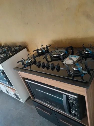 Balcão e cooktop novo na caixa 