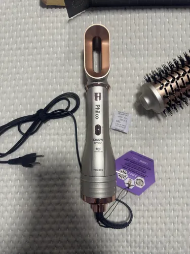 Escova Secadora Multifunções PHILCO Bivolt NUNCA USADA