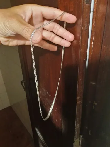 Vendo cordão de prata