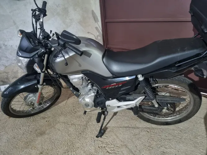 CG 160 Start 2021. Moto de garagem