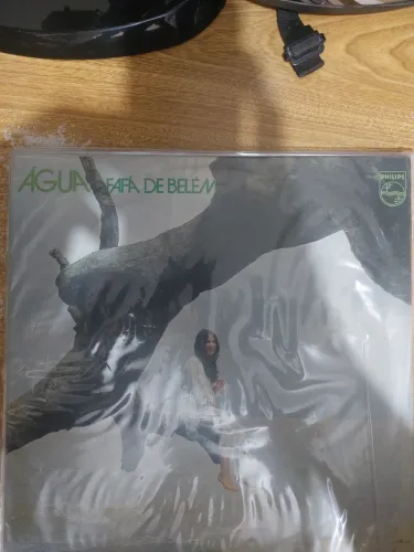 Águia - Fafá de Belém (1977)