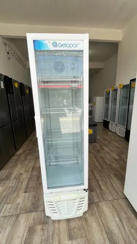 REFRIGERADOR EXPOSITOR DE BEBIDAS 255 LITROS COM GARANTIA DE 90 DIAS