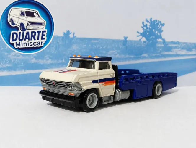 Hot Wheels Caminhão Transport Horizon Hauler *Premium*