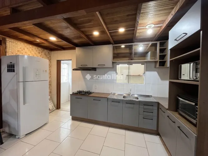 Casa com 3 dormitórios para alugar, 78m² - Carianos - Florianópolis/SC