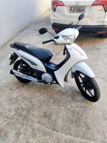 Honda biz 125 ex - a mais completa