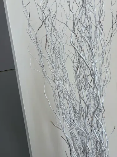 Vaso de planta galhos rústicos branco