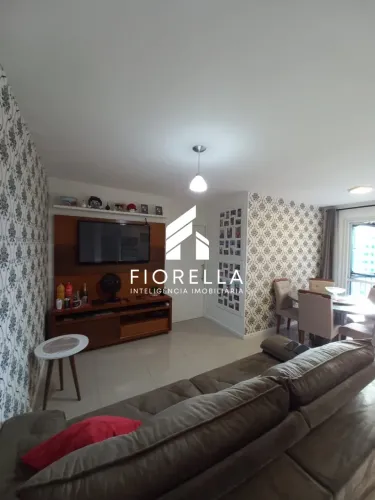 Apartamento à venda com vista mar e 02 dormitórios em São José/SC.
