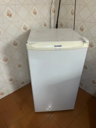 Frigobar cônsul