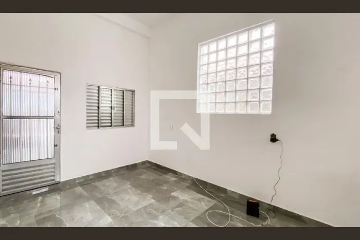 Casa à Venda - Vila Guilhermina, 1 Quarto, 816 m2