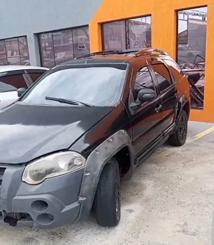 Fiat Palio Week. Adv/adv Tryon 1.8 MPI Flex 2010