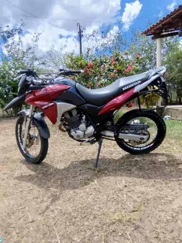 Vendo uma XRE 2014