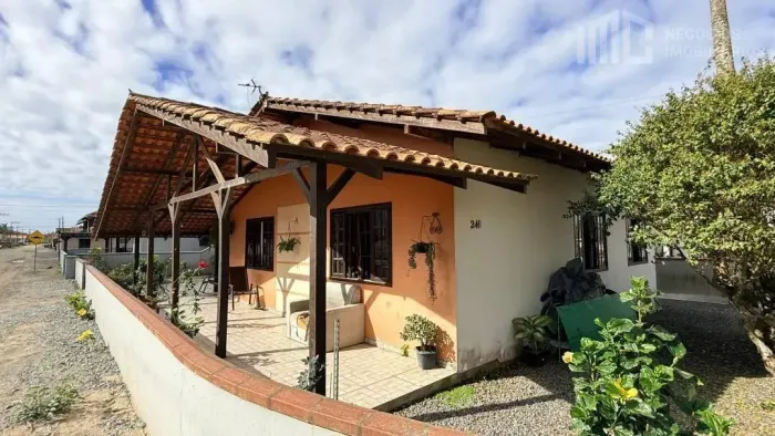 Casa com 4 dormitórios - 240m da praia | Salinas - BBS
