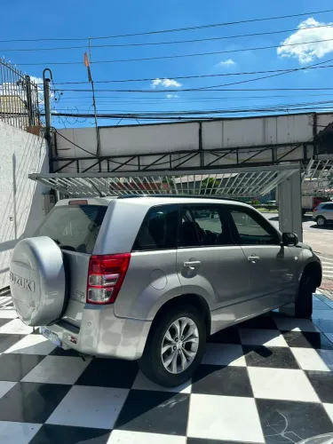 Suzuki Grand Vitara 2.0 16V 4x2/4x4 5P Mec. 2013