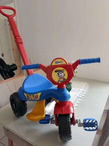 Velocipe, carrinho de bebê 