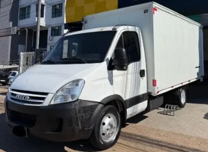 Caminhão pronto para trabalhar
