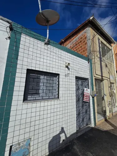 OPORTUNIDADE NA PARQUELÂNDIA: CASA COMPACTA E BEM LOCALIZADA!