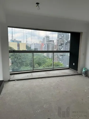 Studio novo de 27m² em andar alto e com vista livre!