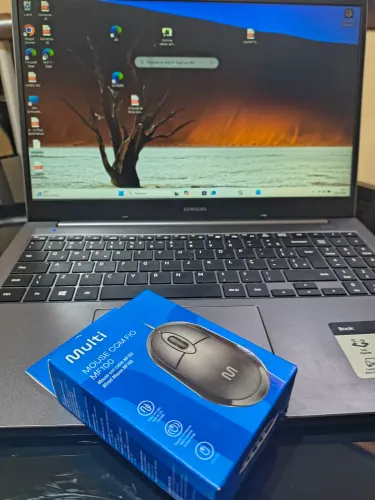 Notebook Samsung Intel core i3 -: pouco usado 4 GB com mouse novo na caixa
