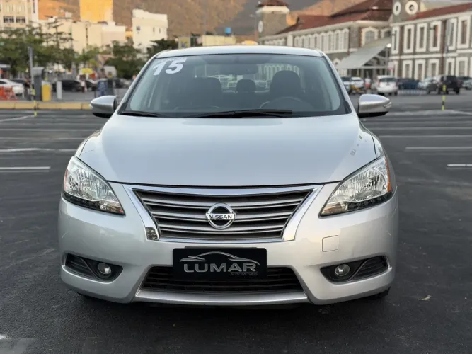 Nissan Sentra SL 2.0 Flexstart 16V Aut. 2015