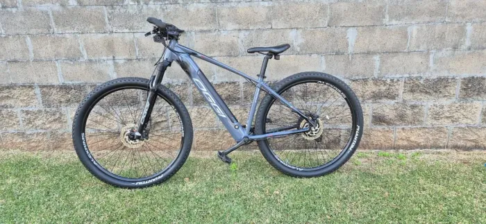 Oggi Bike Elétrica 8.0 aro 29 ótimo estado