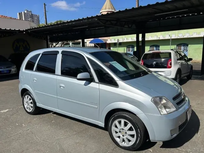 Chevrolet Meriva Maxx 1.4 MPFI 8V Econoflex 5P 2011