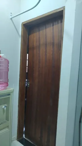 Poeta de quarto ou sala