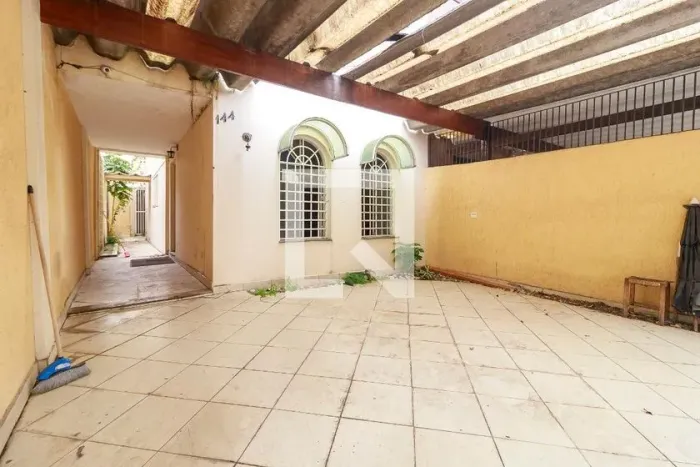 Casa à Venda - Chácara Santo Antonio, 2 Quartos, 177 m2