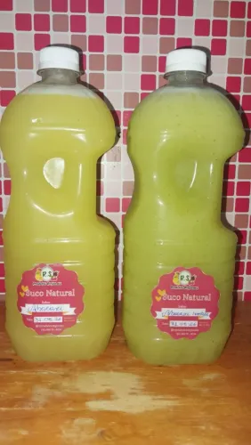Suco de fruta 100% Natural abacaxi com hortelã 
