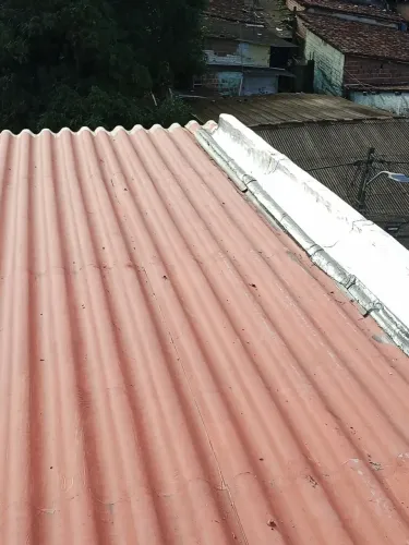 Aplicação de manta asfáltica 3mm alumínio e preta para infiltração em geral