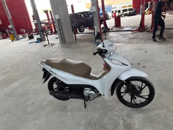 Honda Biz 125 EX/ 125 EX Flex 2026