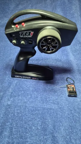RC AUTOMODELO Rádio Controle Traxxas Tqi 2 canais