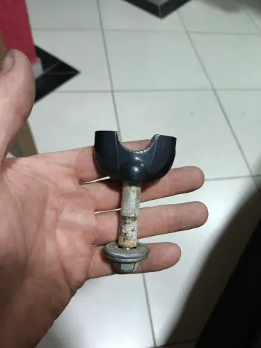 Suporte do guidão ( meia lua) Falcon 