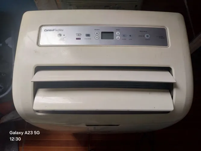 Ar-Condicionado Portátil Consul Facilite 12.000 BTU 127V - COM DEFEITO
