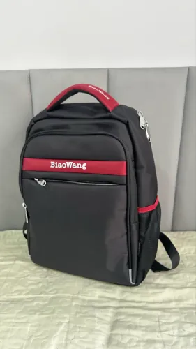 Vende-se mochila