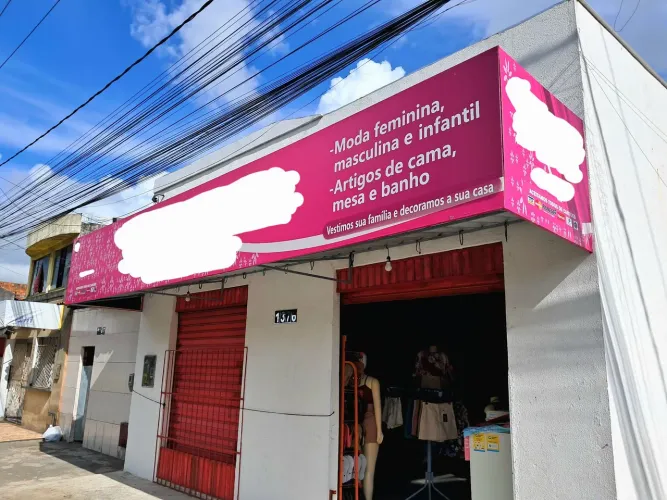 VENDO ESTRUTURA PARA FACHADA DE LOJA OU COMÉRCIO EM GERAL!