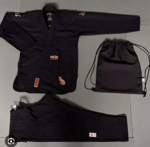 Kimono unissex vouk