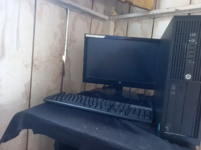 Computador  que eu não  uso quero  tocar  pro um celular 