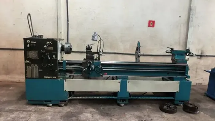 TORNO MCANICO ROMI TORMAX 30A 520 X 2200MM